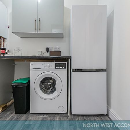 Wellfield Serviced Accommodation Воррінгтон Екстер'єр фото